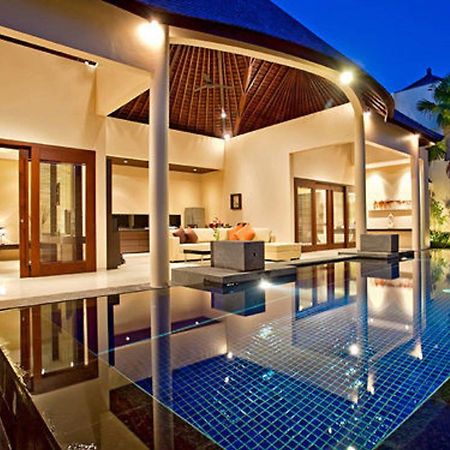 Arsa Villa Bali Seminyak Buitenkant foto