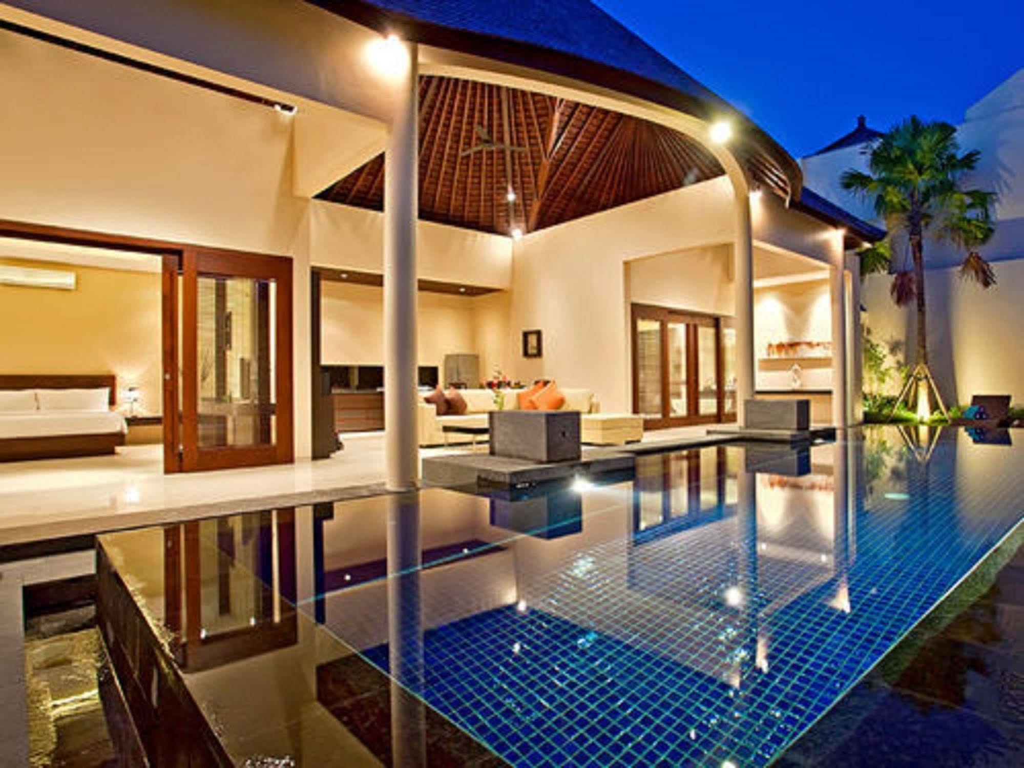 Arsa Villa Bali Seminyak Buitenkant foto