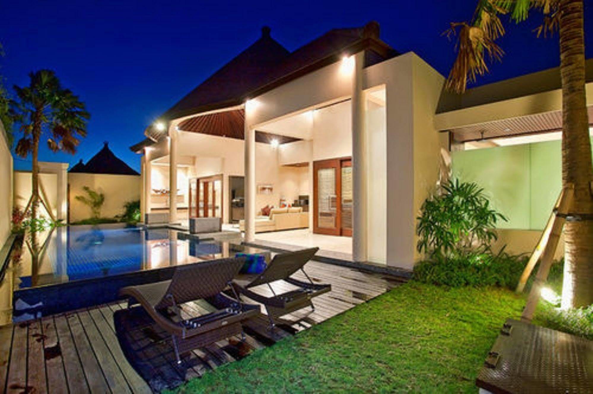 Arsa Villa Bali Seminyak Buitenkant foto